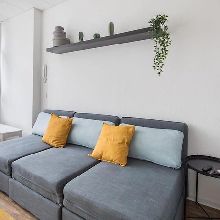 Spacious 2 Bedroom Apartment ハンブルク エクステリア 写真