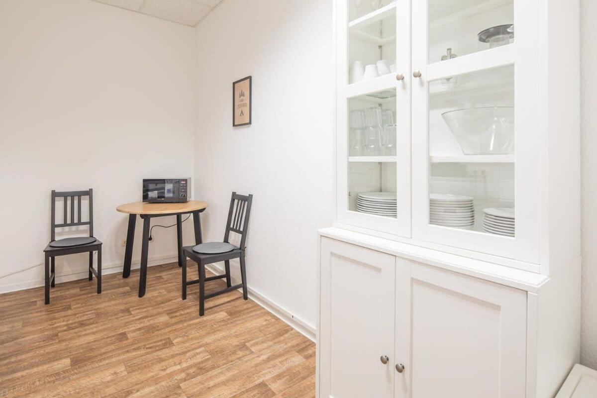 Spacious 2 Bedroom Apartment ハンブルク エクステリア 写真