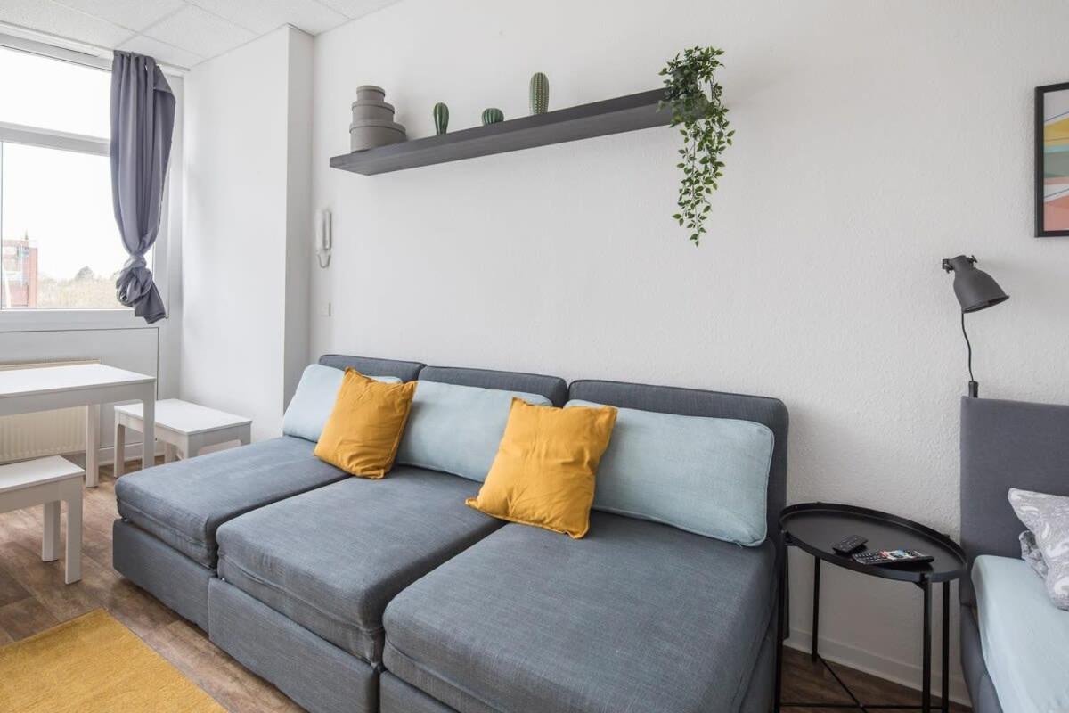 Spacious 2 Bedroom Apartment ハンブルク エクステリア 写真